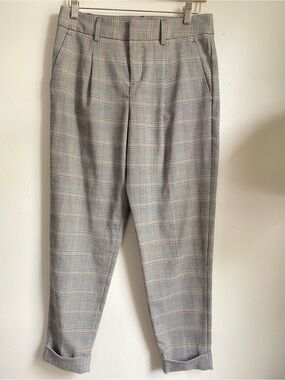 Banana Republic square pants with darts